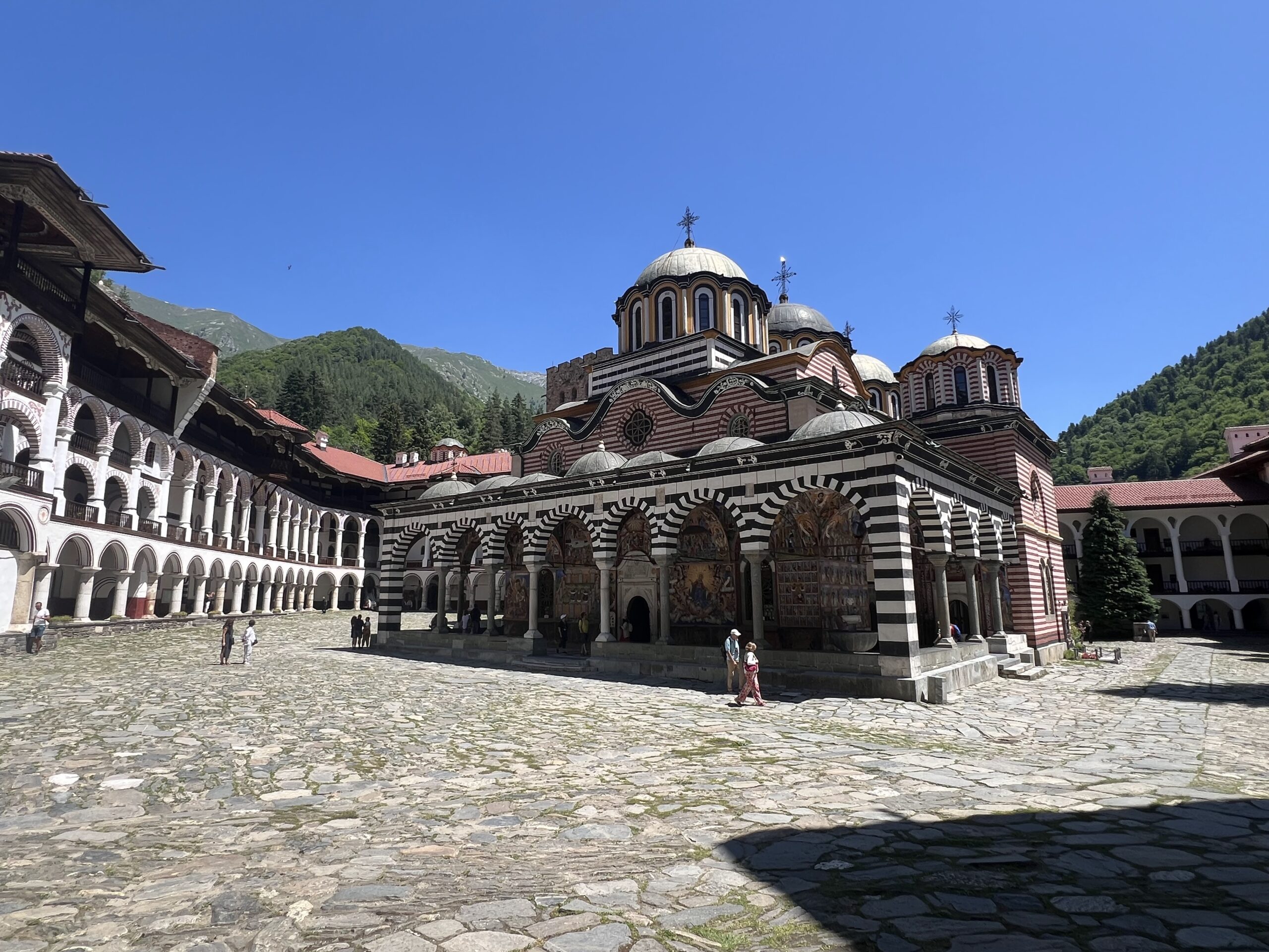 monasterio-rila-12