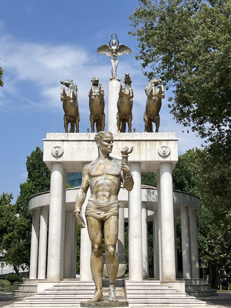 monumento-herores-caidos