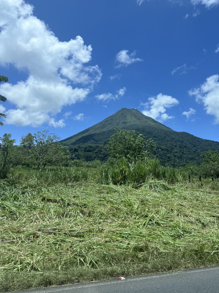 volcan-arenal-1
