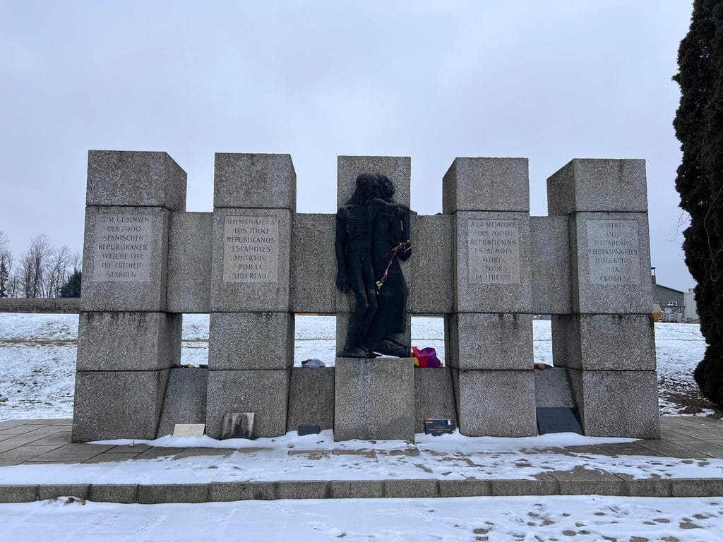 Monumento-a-los-republicanos-españoles-1